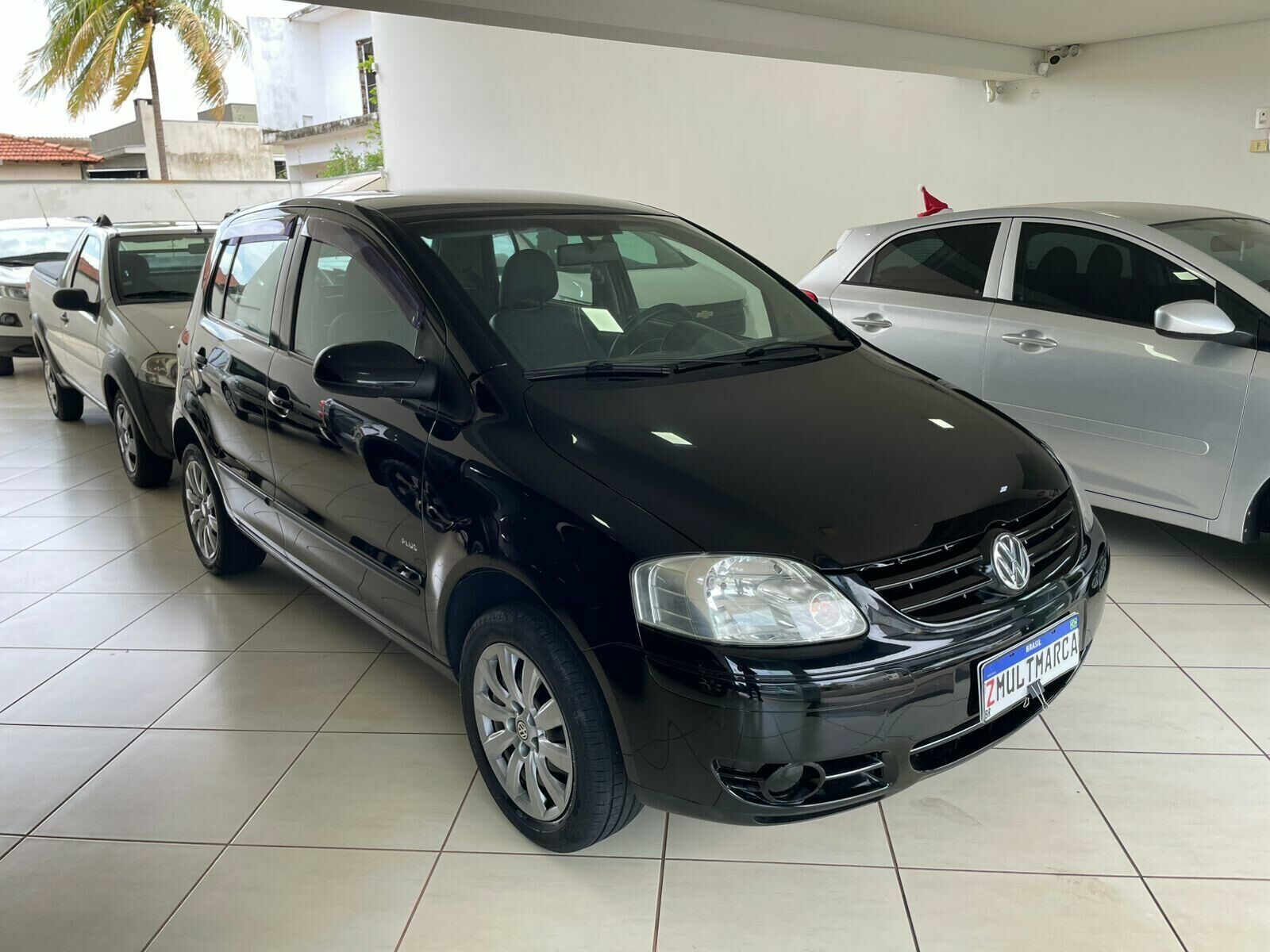 Imagem do veículo  VOLKSWAGEN FOX PLUS 1.6